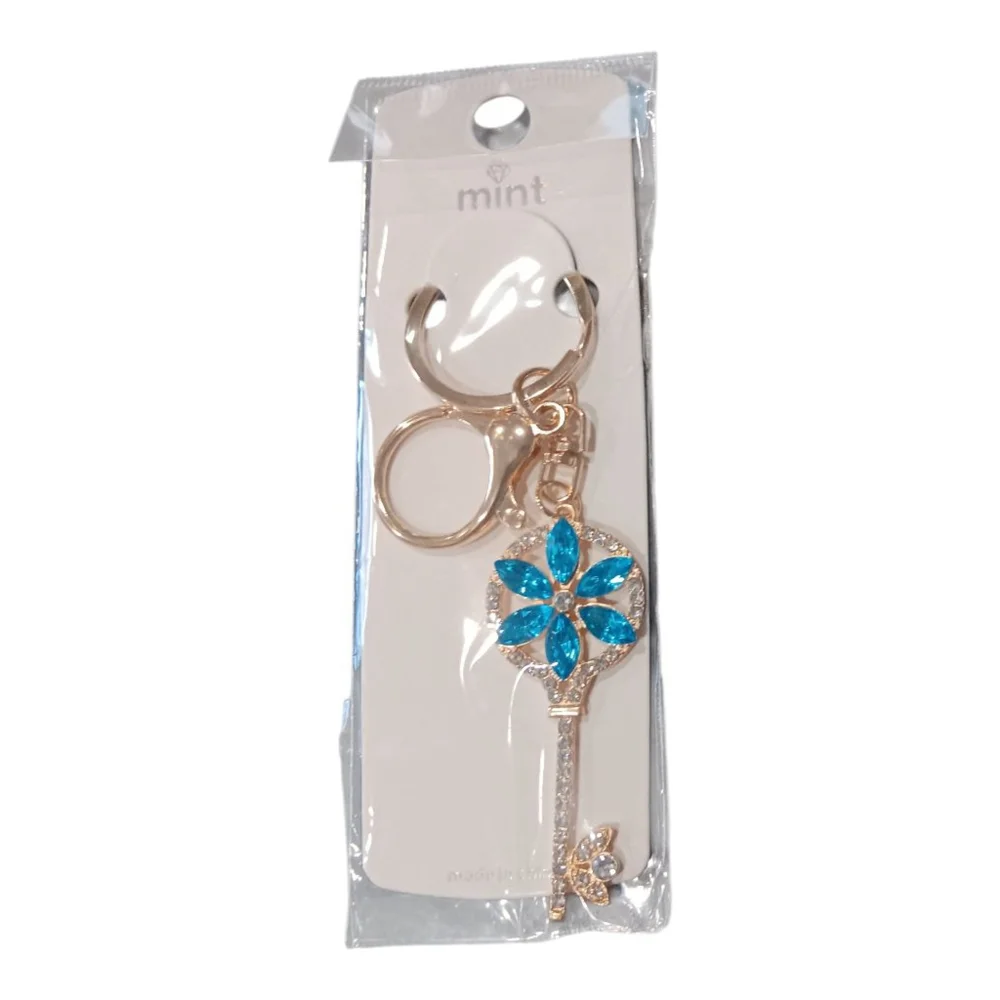 Skeleton Key Flower Keychain Purse Charm in Blue